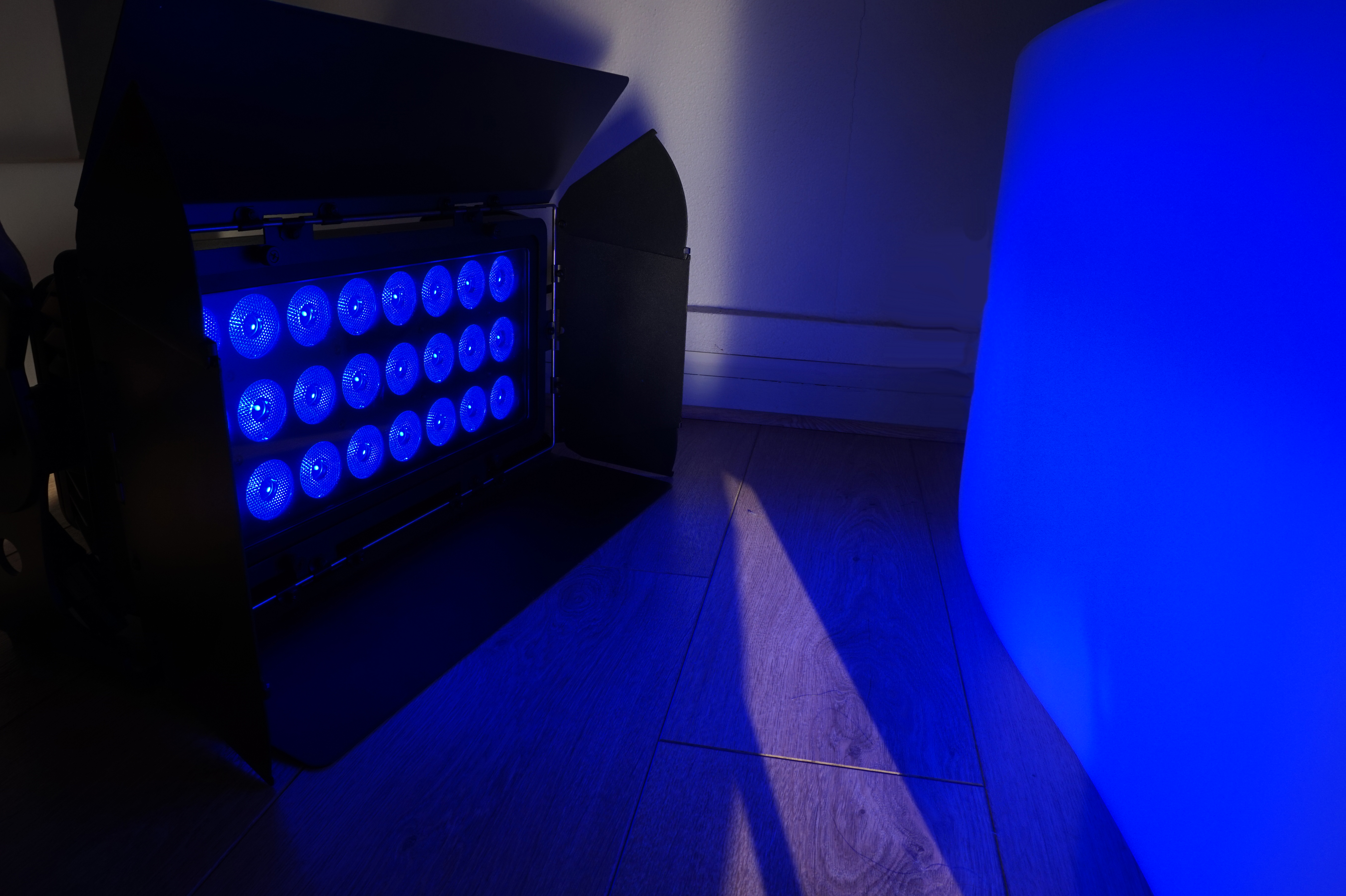 Projecteur étanche Contest IPANEL 24x10QC